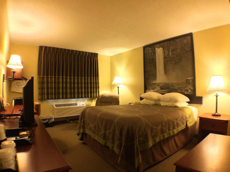 ซูเปอร์ 8 บาย วินด์แฮม อีทากา Hotel อิทากา ภายนอก รูปภาพ